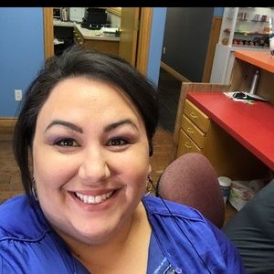 Meet your Posher, Linda